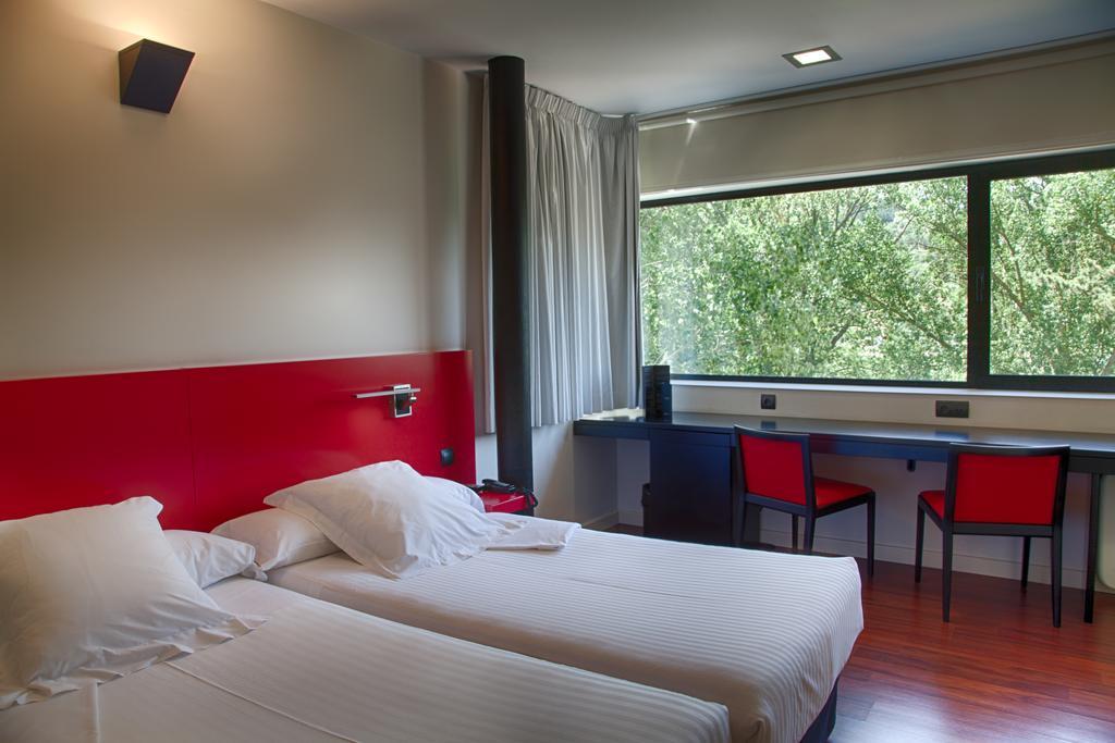 Hotel Tximista Естелья Екстер'єр фото